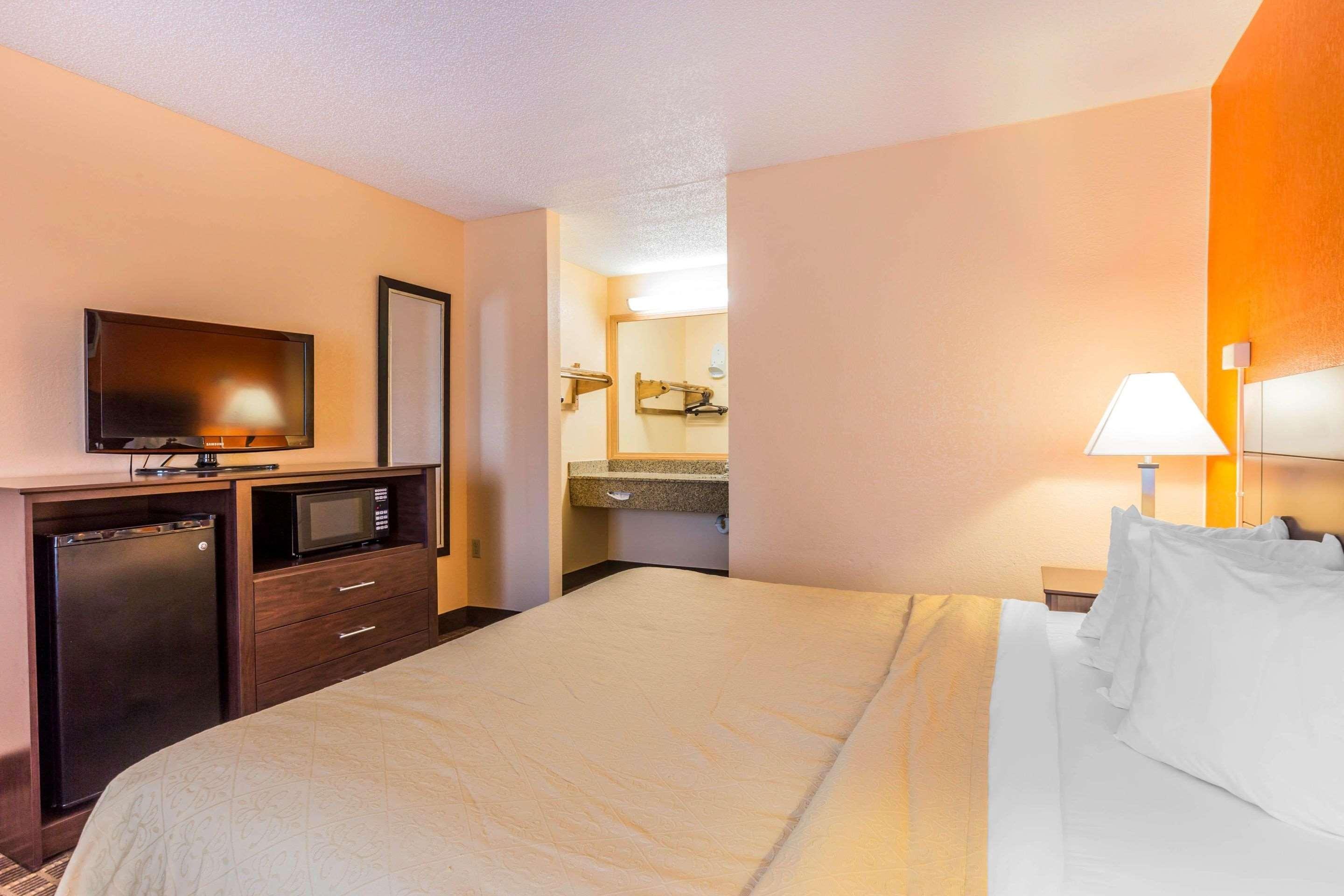 Quality Inn Greer Eksteriør bilde